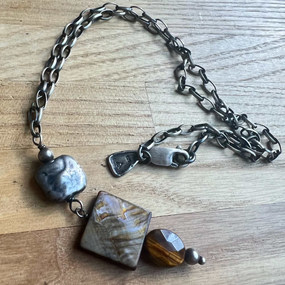 Silpada Sterling silver tiger eye mother of pearl necklace